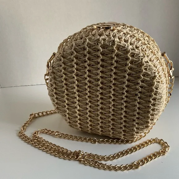 Haute Hippie Woven Raffia/Straw Crossbody Bag Gold Chain Strap - Picture 11 of 16